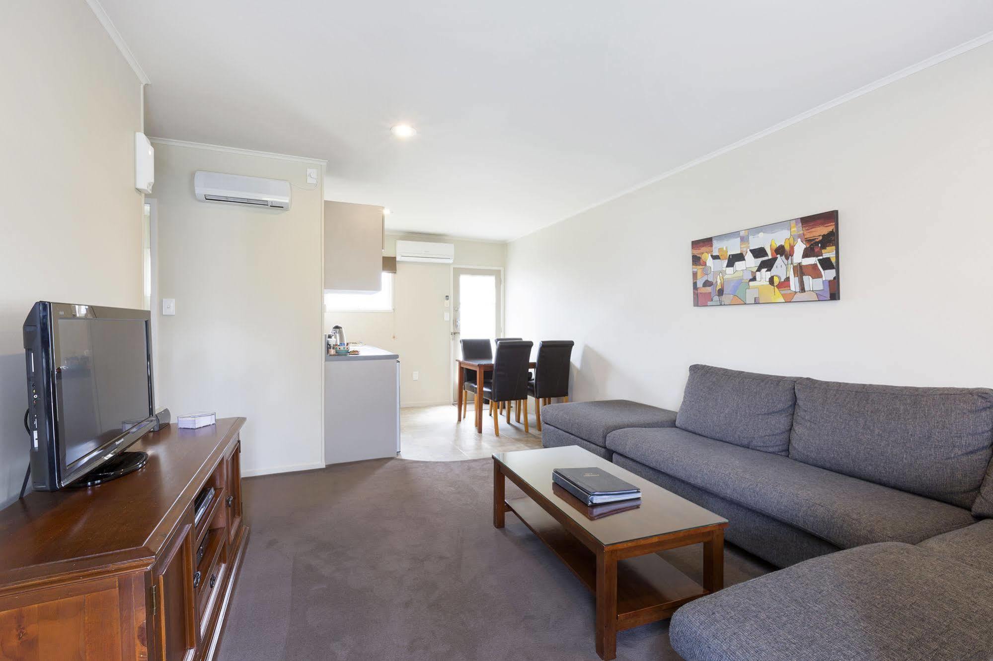Colonial Court Motor Inn Tauranga Kültér fotó