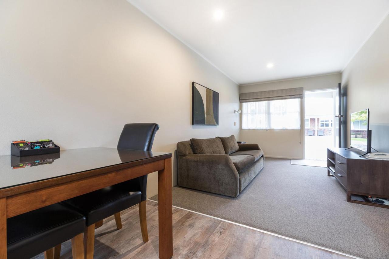 Colonial Court Motor Inn Tauranga Kültér fotó